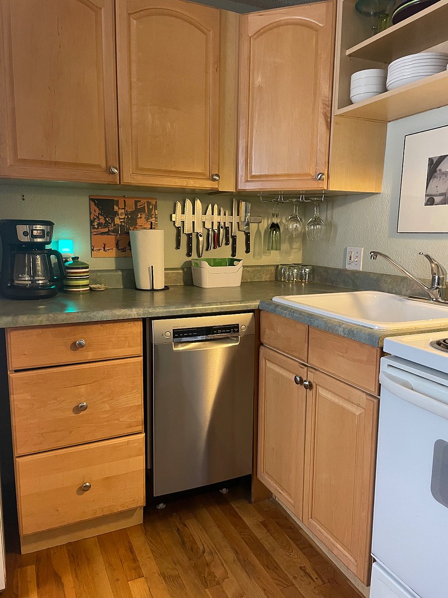 Furnished Finder property 738118_1 photo 10