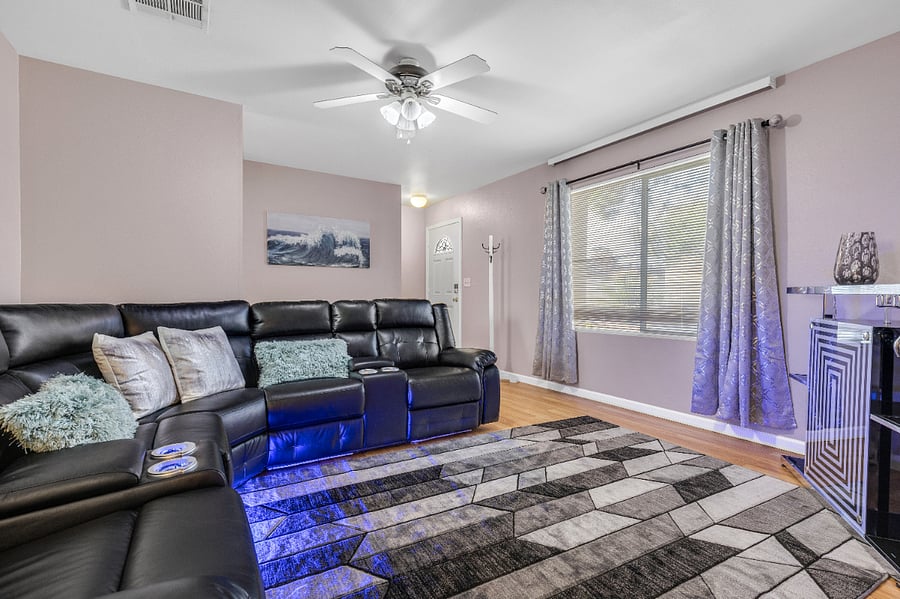 Furnished Finder property 738179_1 photo 3