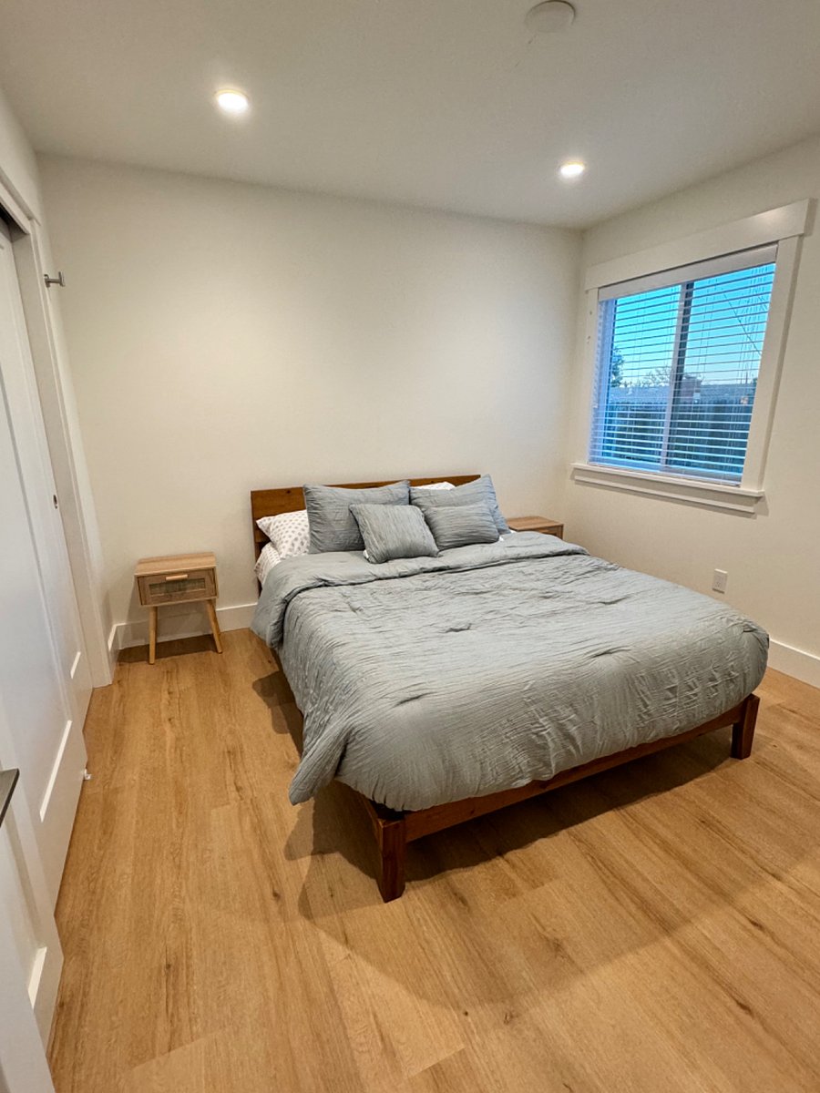 Furnished Finder property 738196_1 photo 12