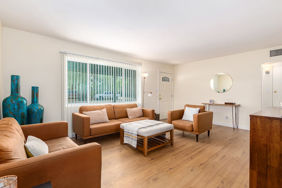 Furnished Finder property 738200_1 photo 1
