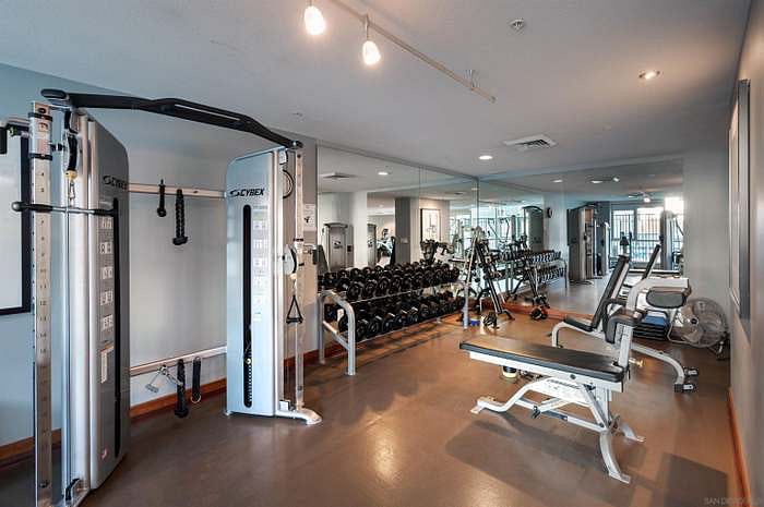 Furnished Finder property 738209_1 photo 11