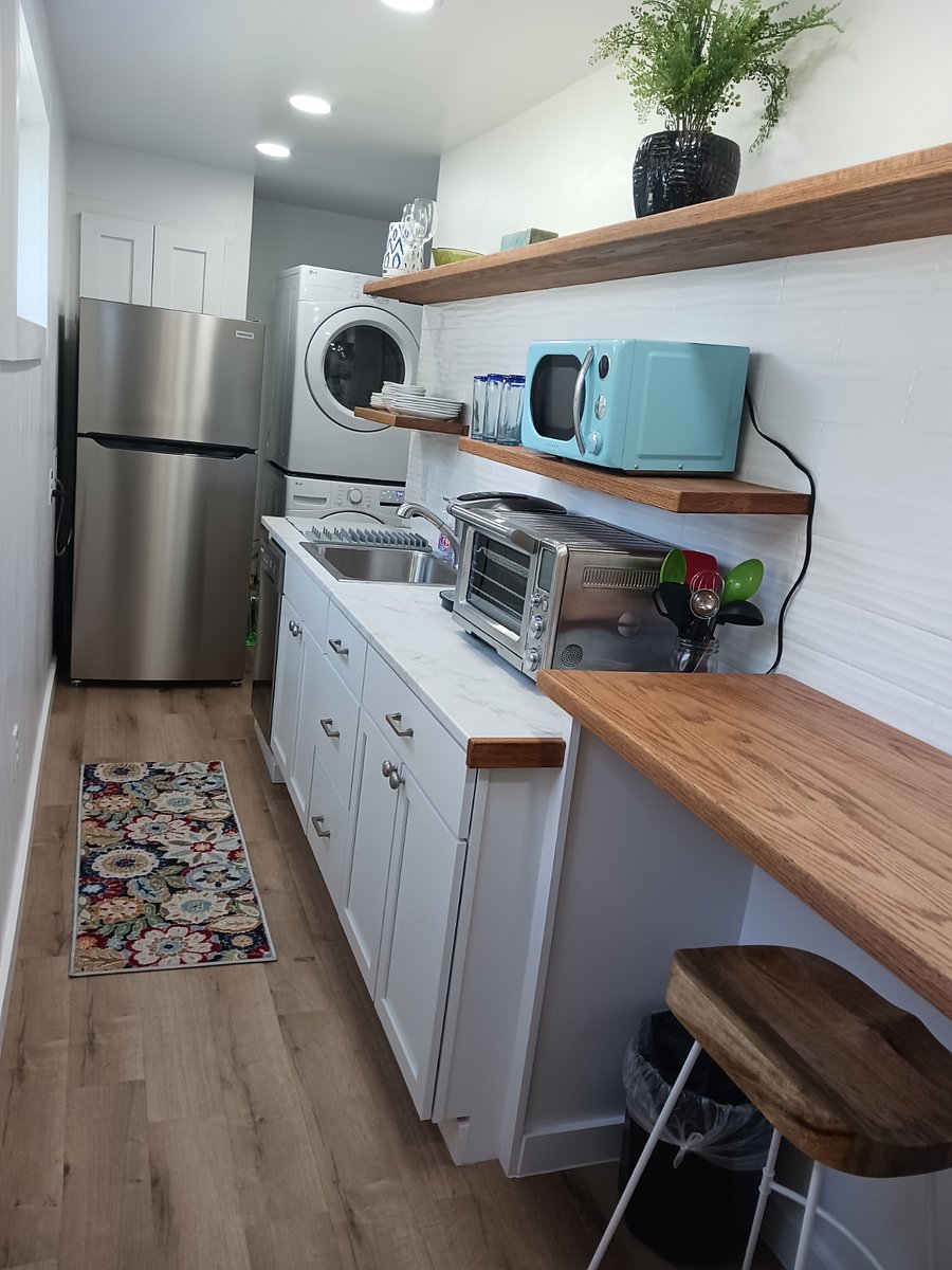 Furnished Finder property 738220_1 photo 18