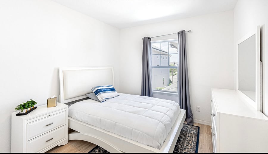 Furnished Finder property 738229_1 photo 3