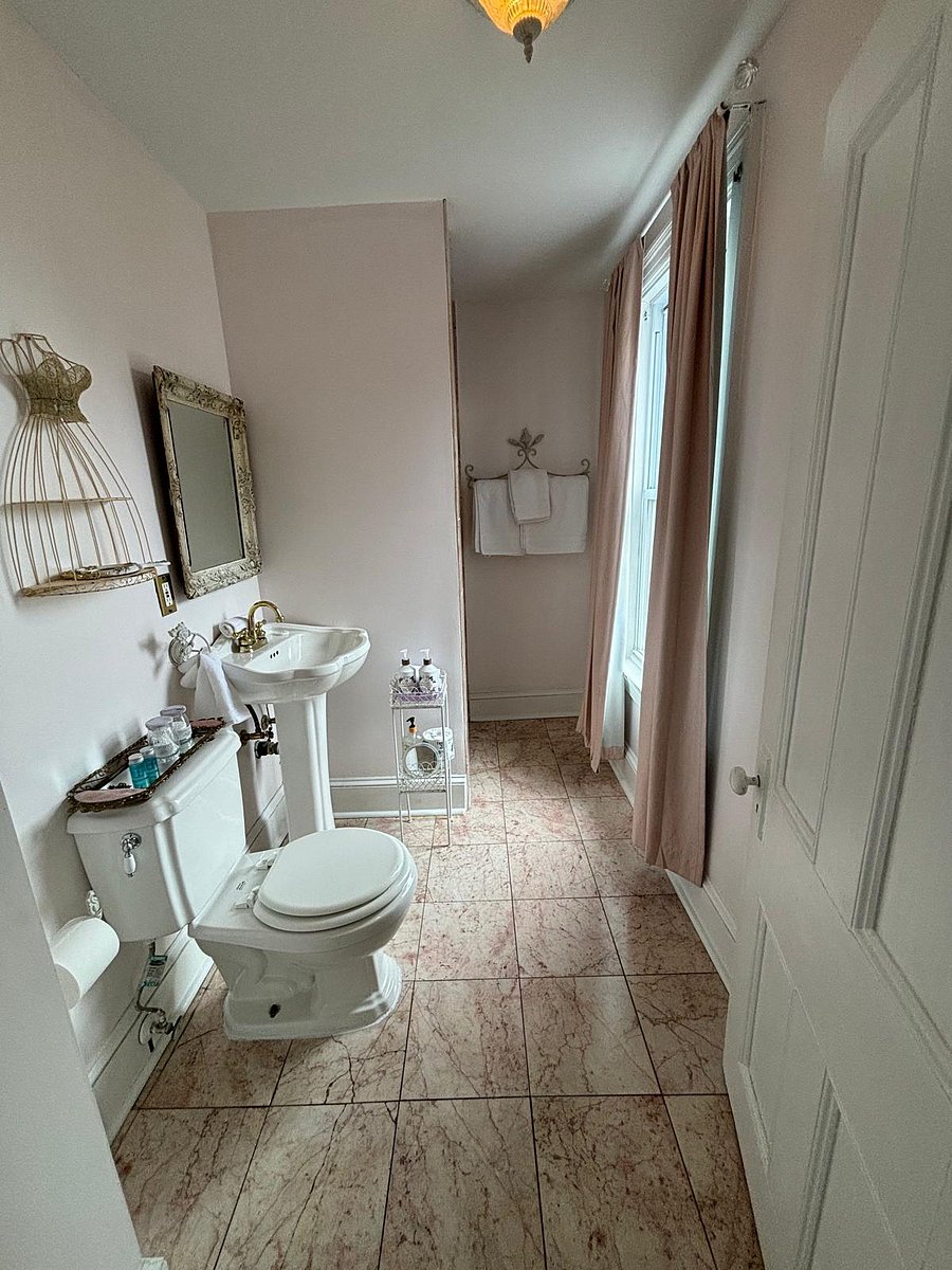 Furnished Finder property 738234_3 photo 4
