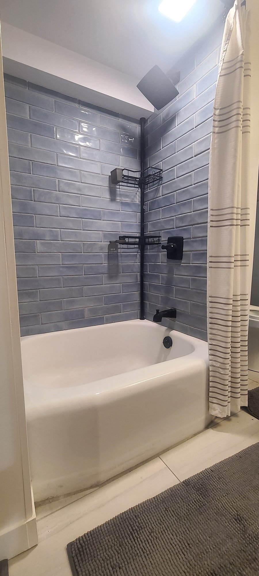 Furnished Finder property 738275_2 photo 17