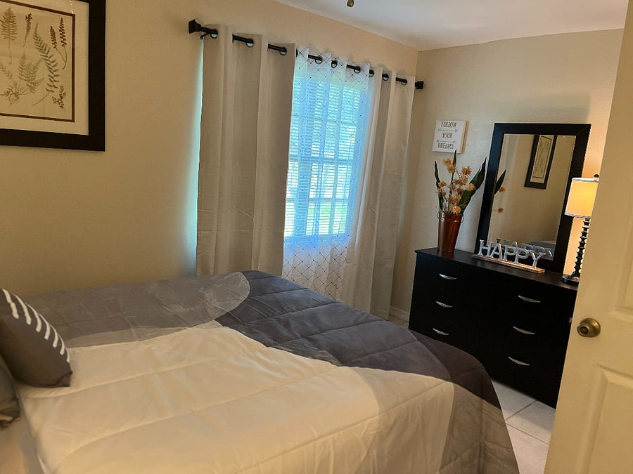 Furnished Finder property 738280_1 photo 6