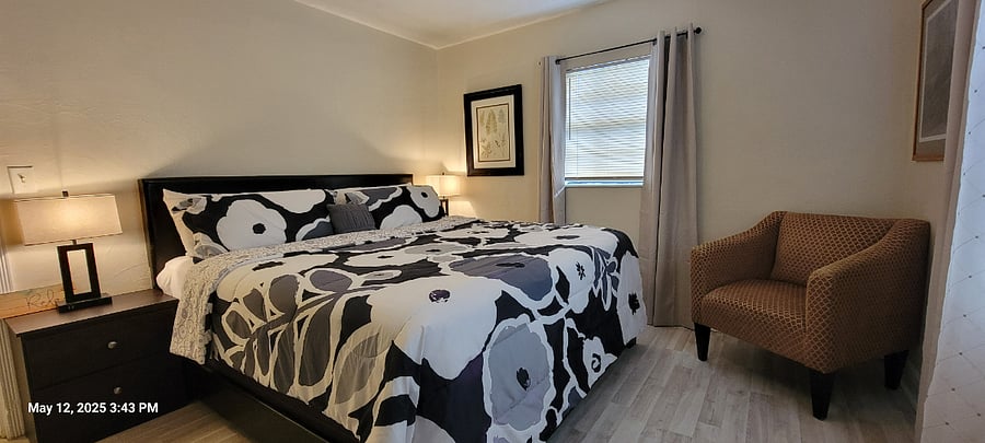 Secondary bedroom suitable for master, guests or extended stays.