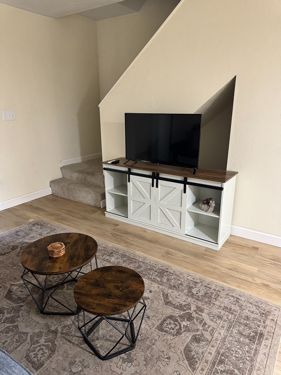 Furnished Finder property 738284_2 photo 8