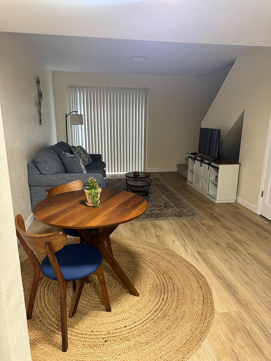Furnished Finder property 738284_2 photo 7