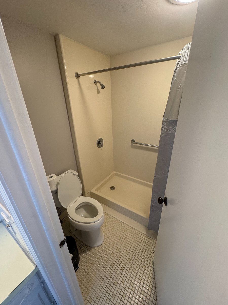 Furnished Finder property 738297_1 photo 17