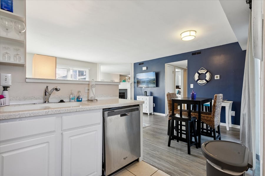Furnished Finder property 738303_1 photo 12