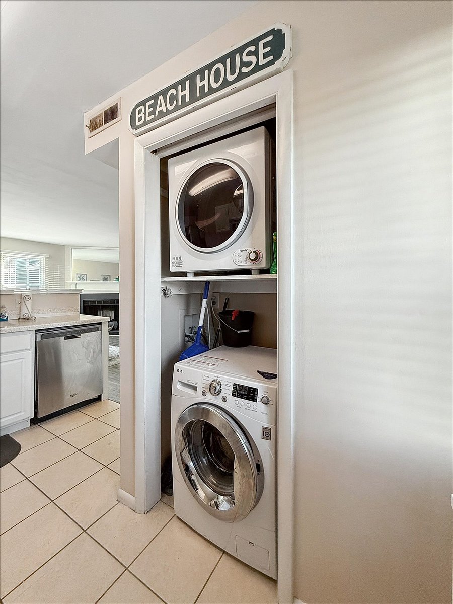 Furnished Finder property 738303_1 photo 14