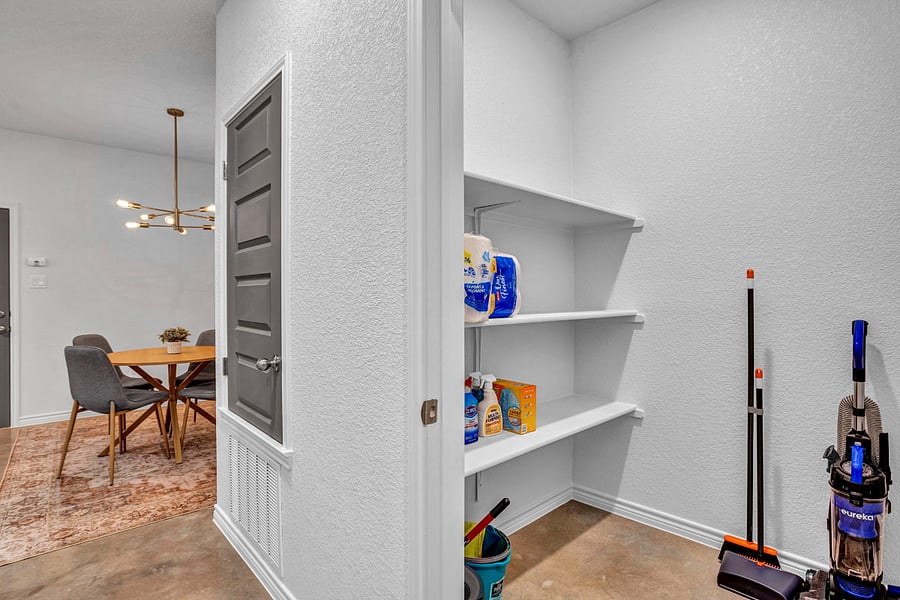 Furnished Finder property 738337_2 photo 21
