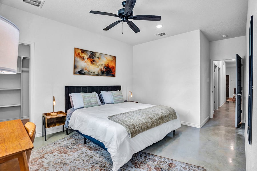 Furnished Finder property 738337_2 photo 12
