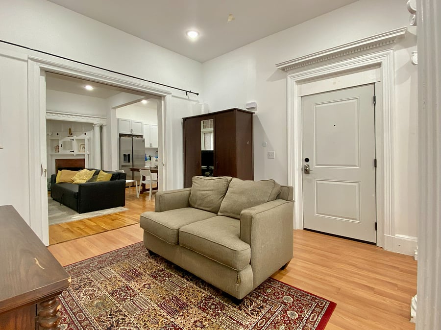 Furnished Finder property 738344_2 photo 8