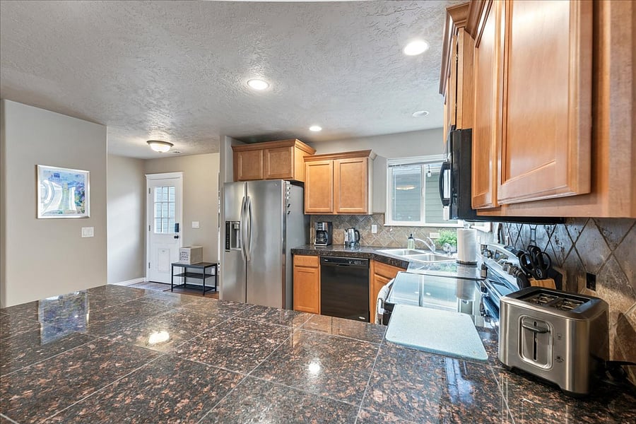 Furnished Finder property 738368_1 photo 16