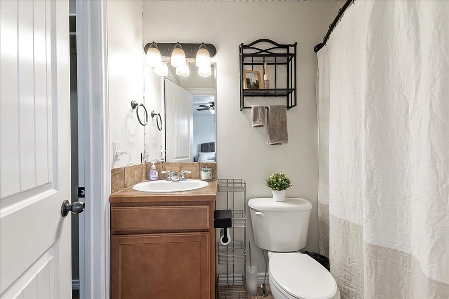 Furnished Finder property 738368_1 photo 25