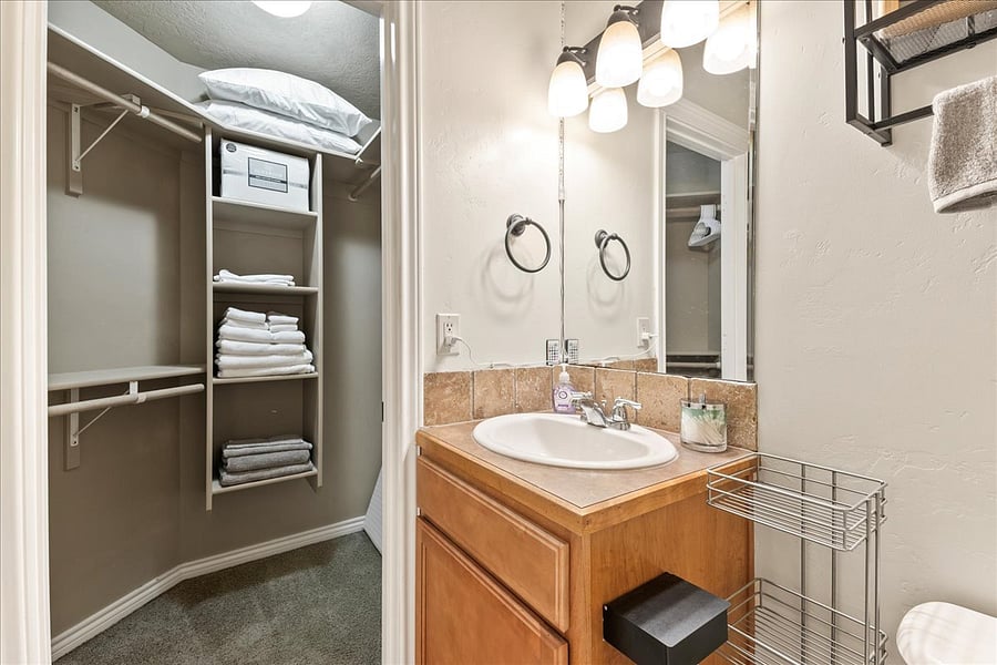Furnished Finder property 738368_1 photo 26