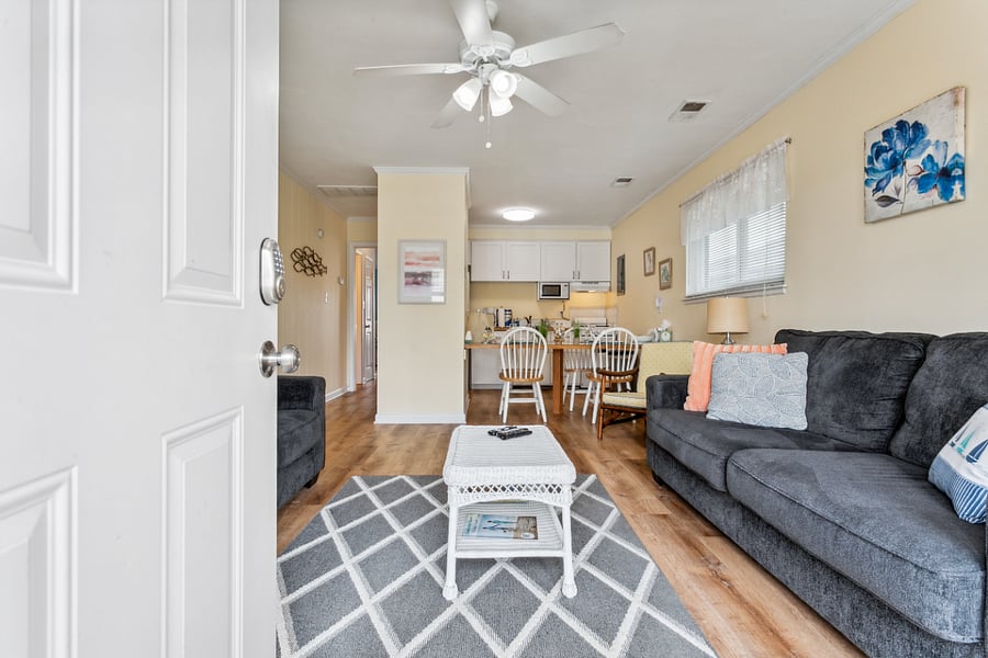 Furnished Finder property 738388_1 photo 24