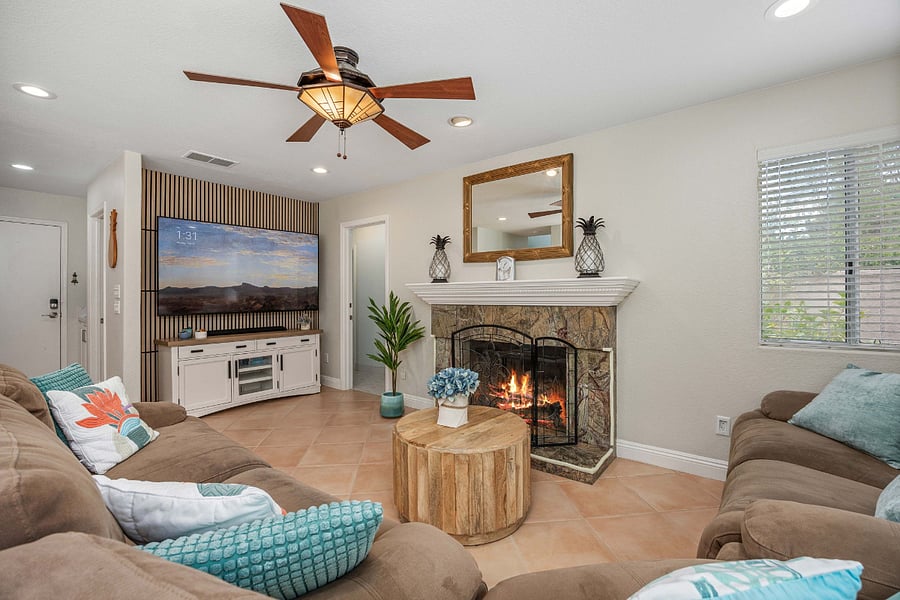 Furnished Finder property 738494_1 photo 17