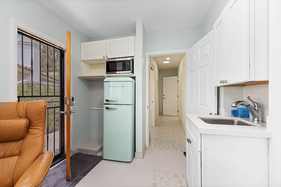 Furnished Finder property 738494_1 photo 29