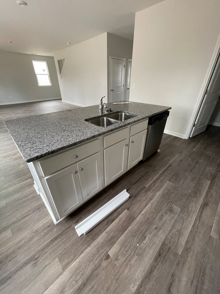 Furnished Finder property 738573_1 photo 5