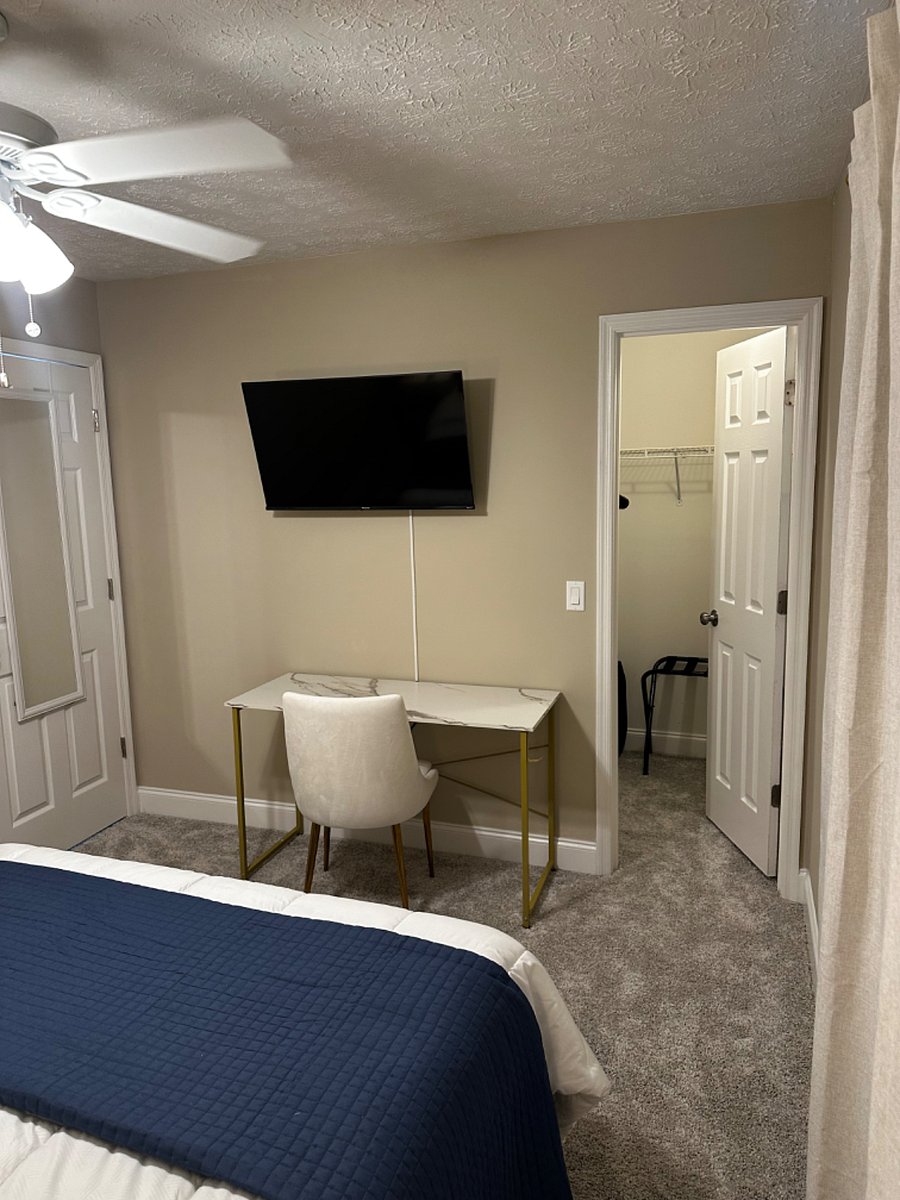 Furnished Finder property 738596_1 photo 3