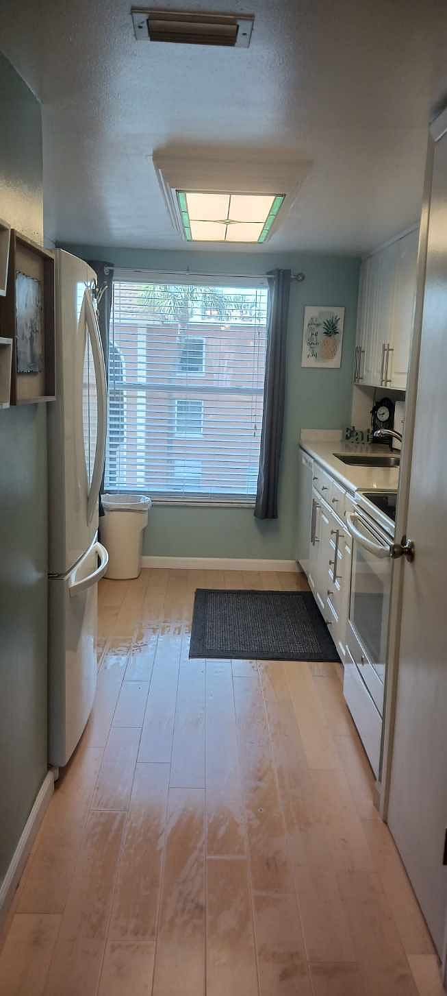 Furnished Finder property 738652_1 photo 6
