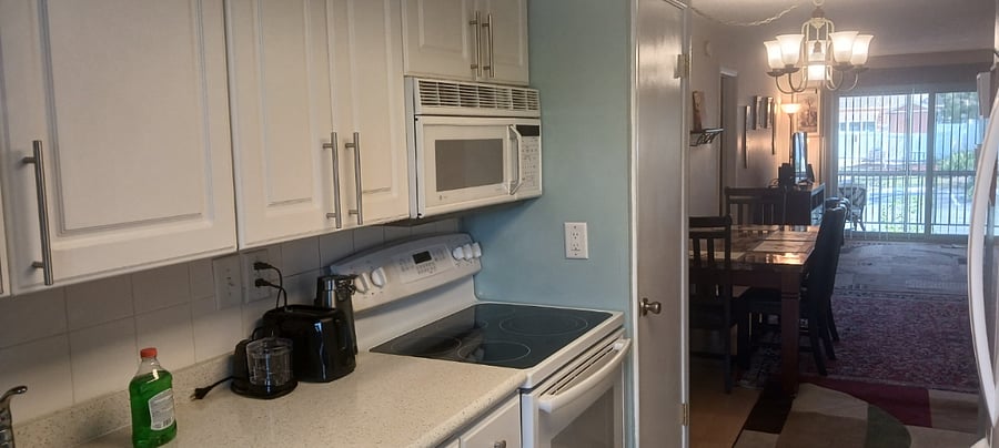 Furnished Finder property 738652_1 photo 13