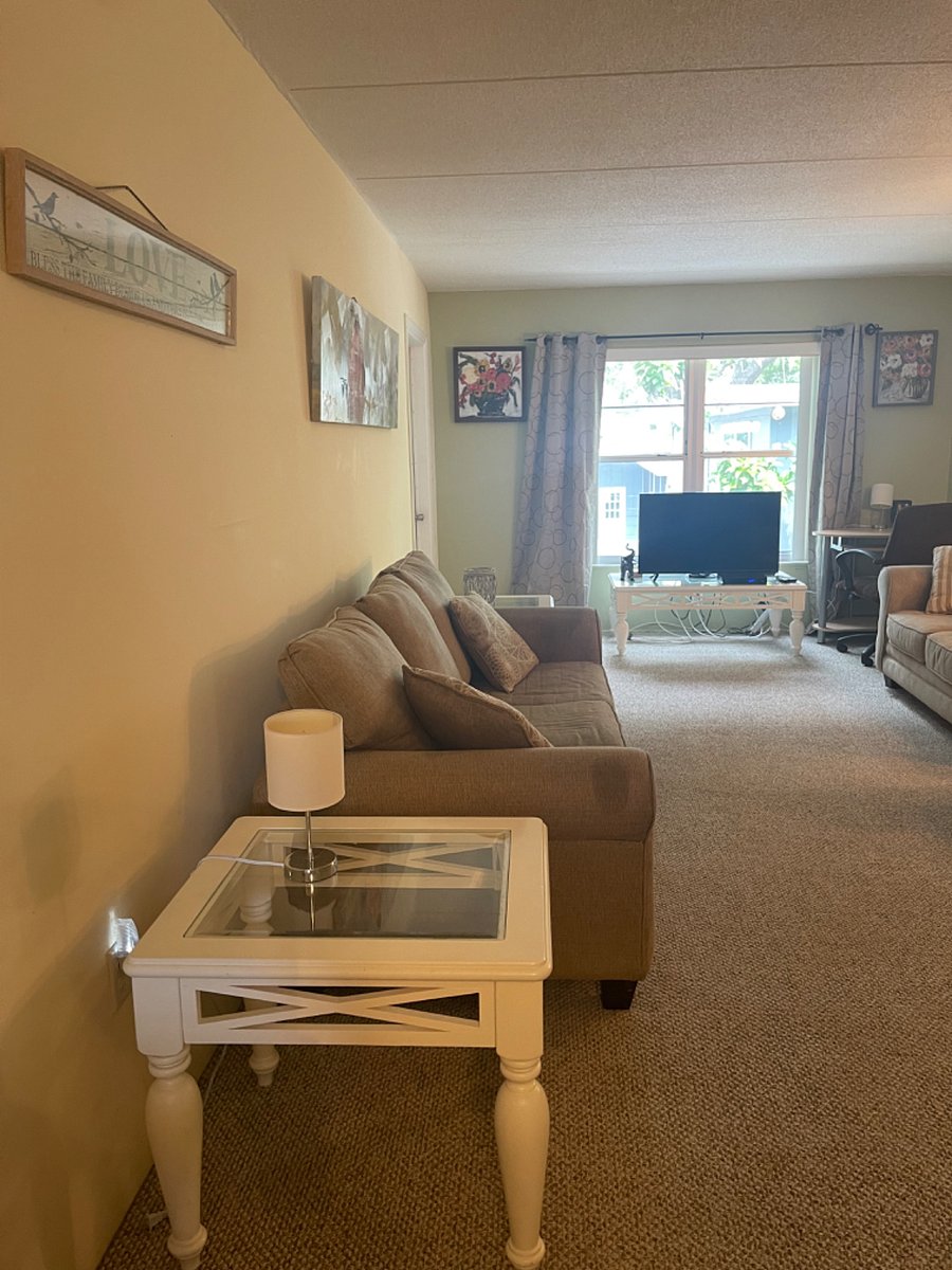 Furnished Finder property 738652_2 photo 14
