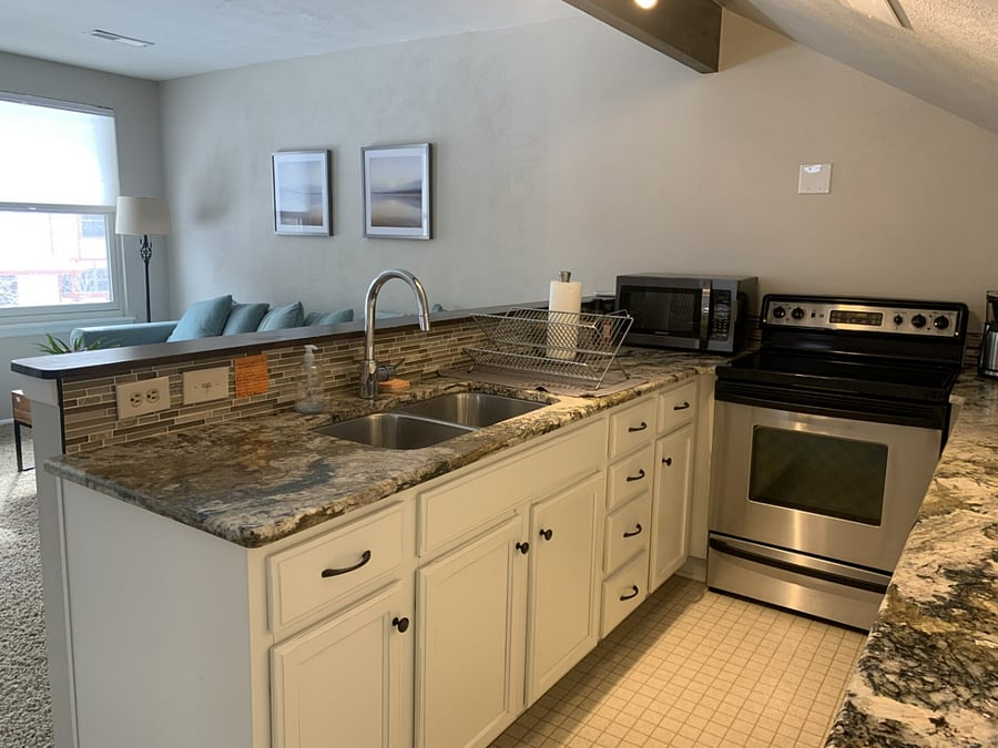 Furnished Finder property 738674_1 photo 6
