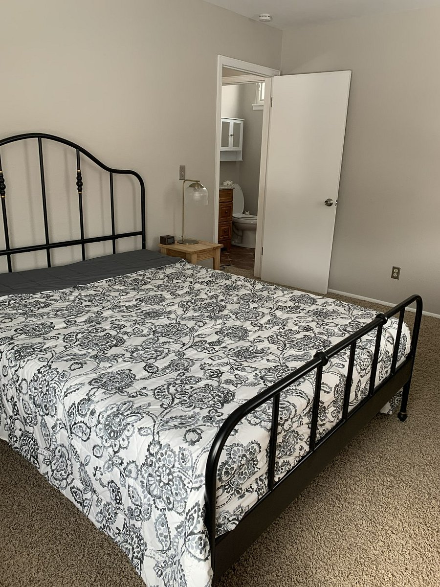 Furnished Finder property 738674_1 photo 15
