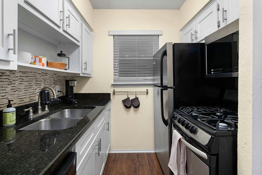 Furnished Finder property 738677_1 photo 8
