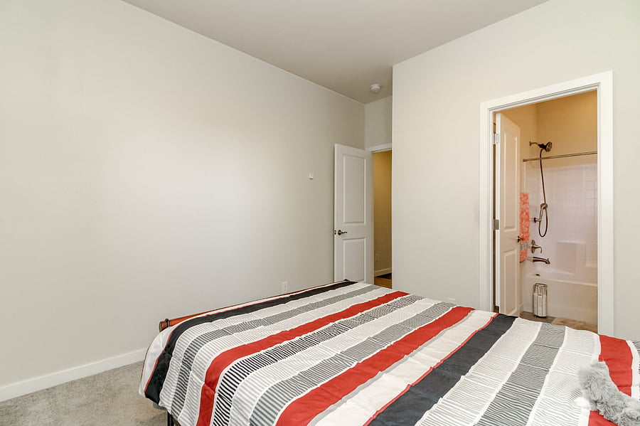 Furnished Finder property 738687_1 photo 3