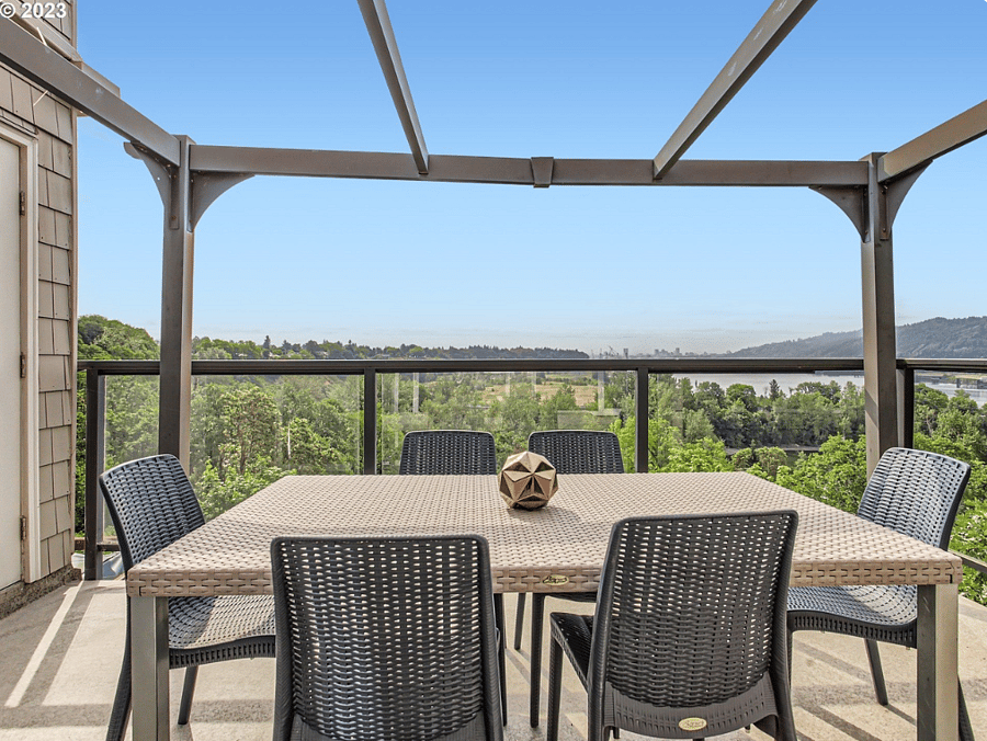 Deck with amazing views