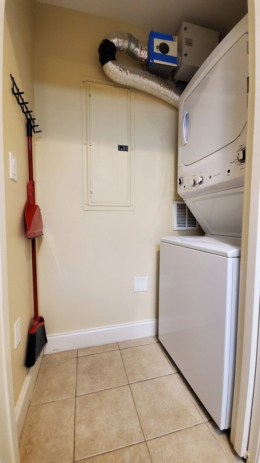 Furnished Finder property 738692_1 photo 10