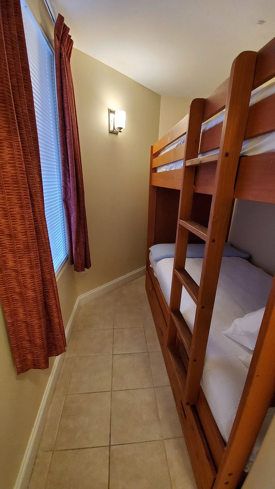 Furnished Finder property 738692_1 photo 12