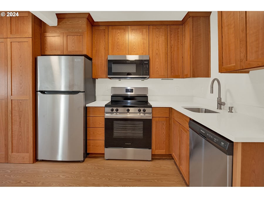 Furnished Finder property 738696_1 photo 5