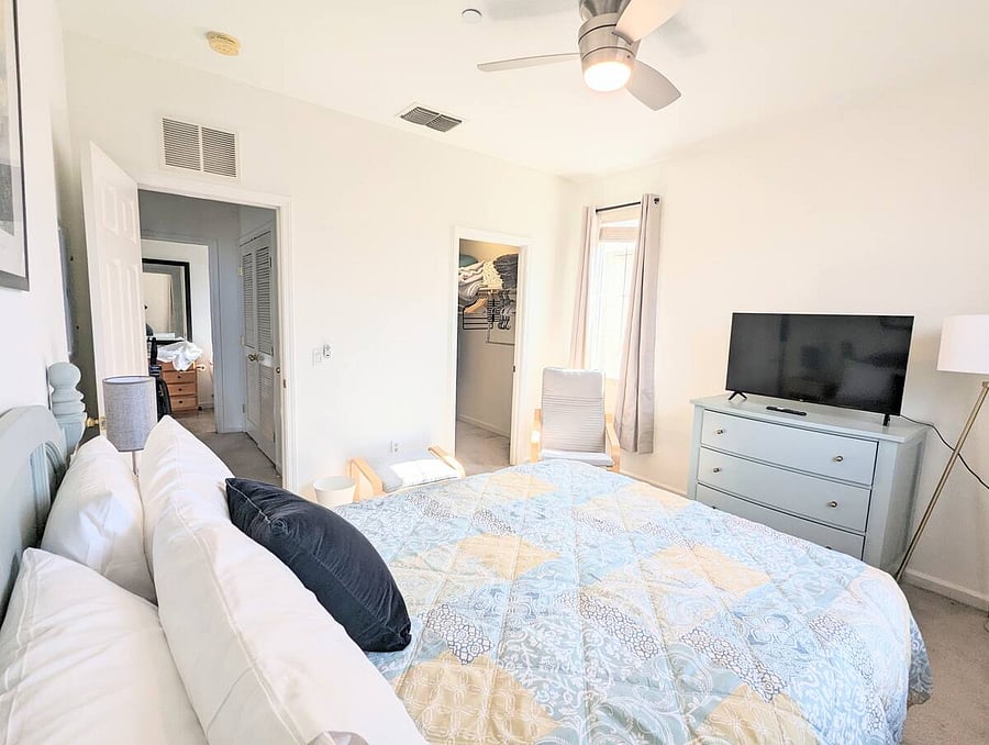 Furnished Finder property 738706_1 photo 8