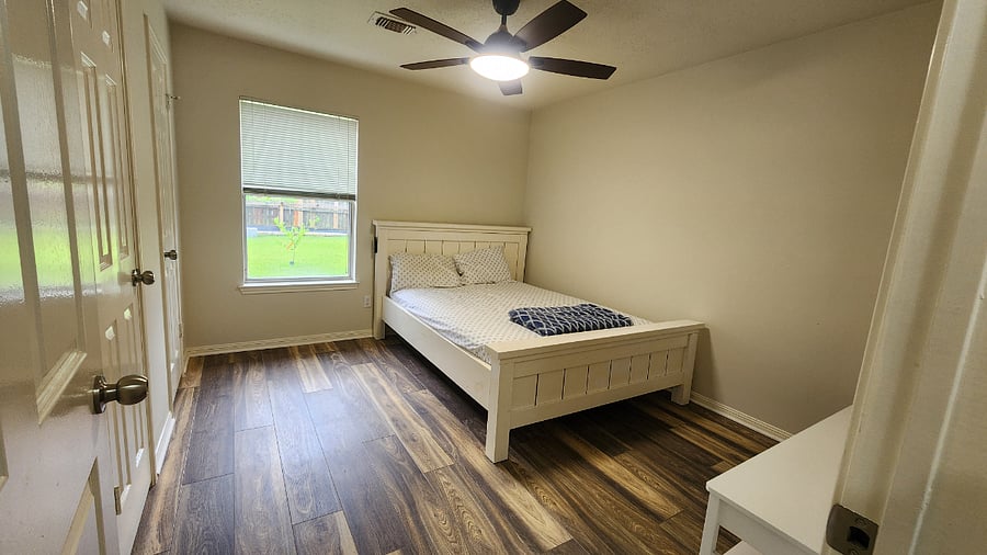 Furnished Finder property 738798_1 photo 25