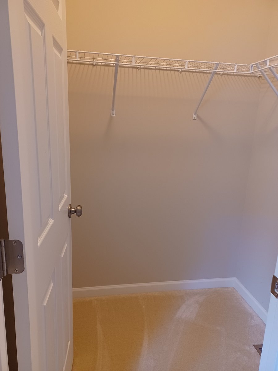 The Natalia Suite: Upper-Level Bedroom #4 - Private Full Bathroom w/ Bathtub & Shower, Toilet w/ Bidet