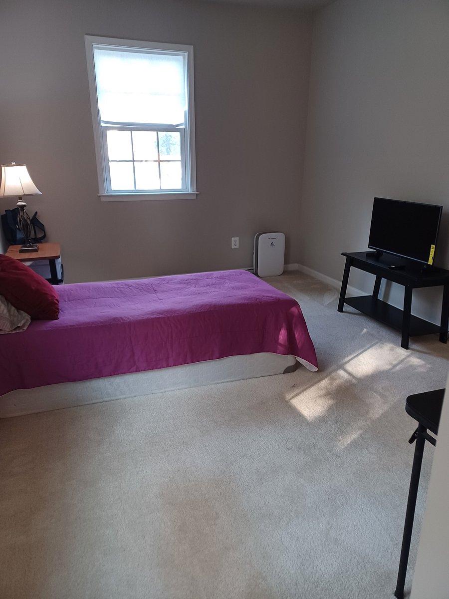 The Natalia Suite: Upper-Level Bedroom #4 - Private Full Bathroom w/ Bathtub & Shower, Toilet w/ Bidet