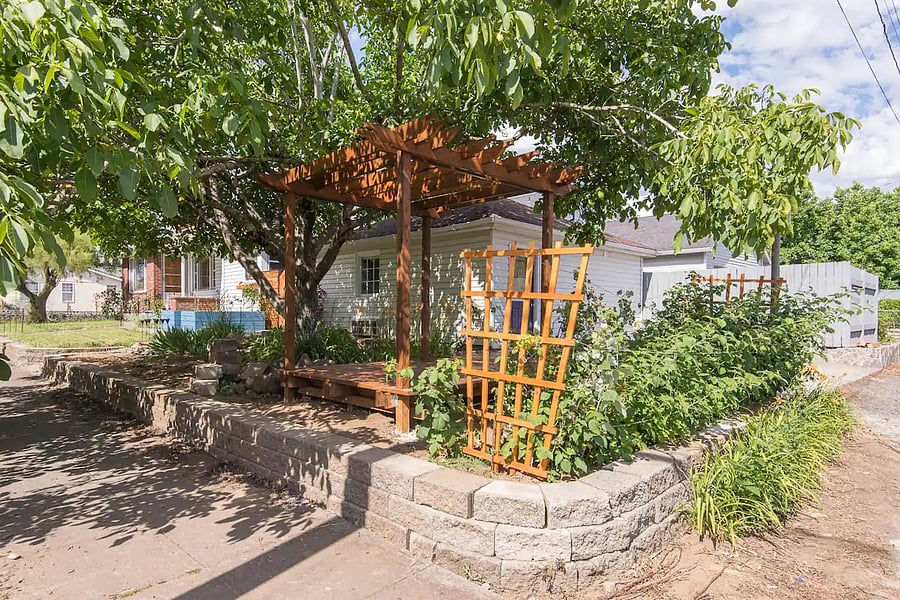 Furnished Finder property 738814_1 photo 17