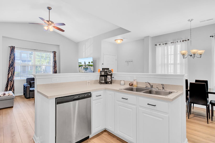 Furnished Finder property 738823_1 photo 6