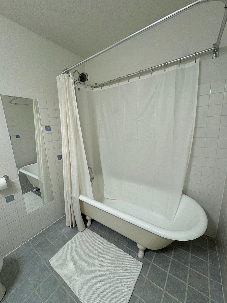 Furnished Finder property 738873_1 photo 21