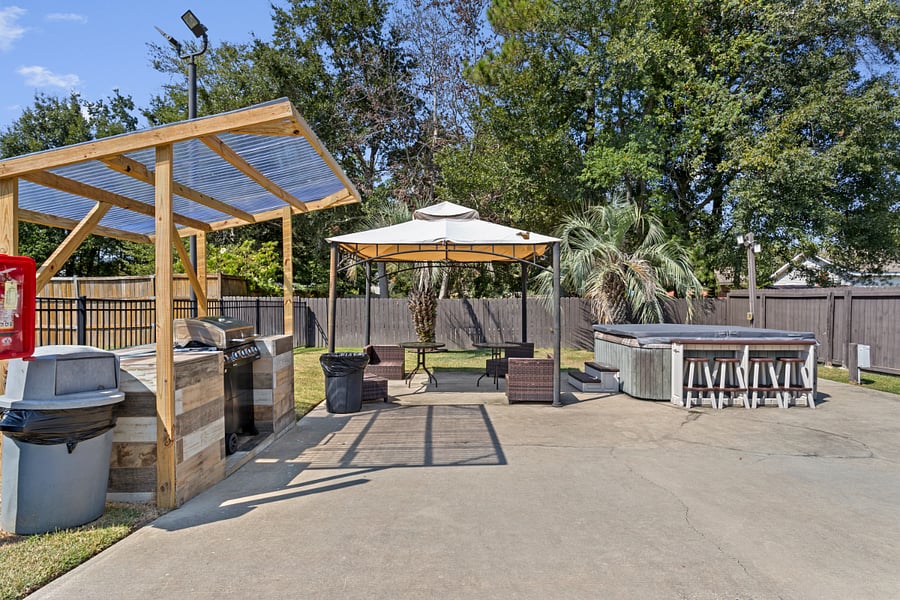 Furnished Finder property 738886_1 photo 22