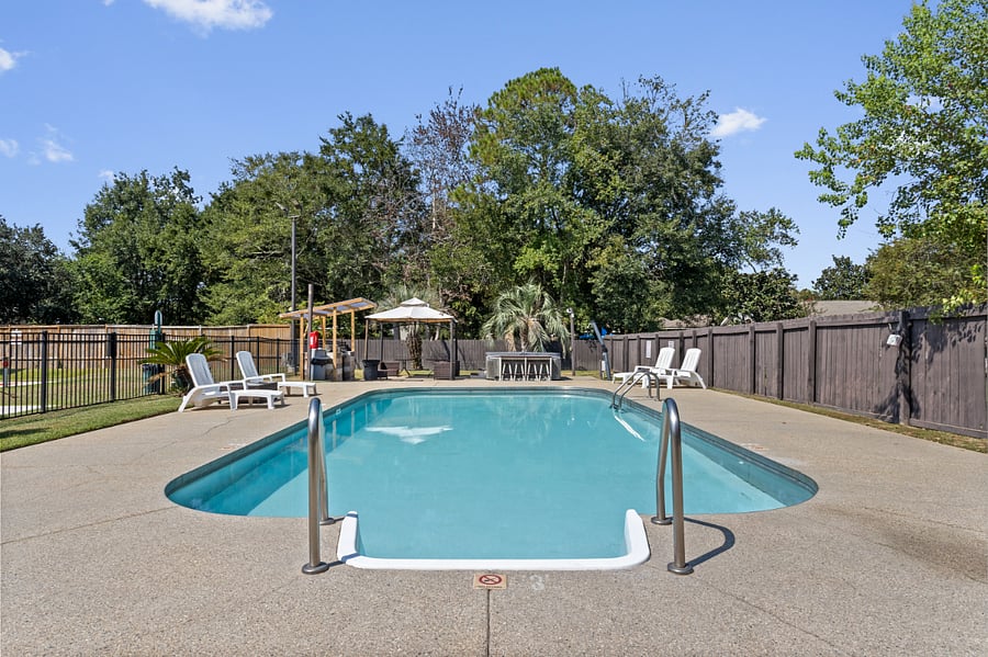 Furnished Finder property 738886_3 photo 18