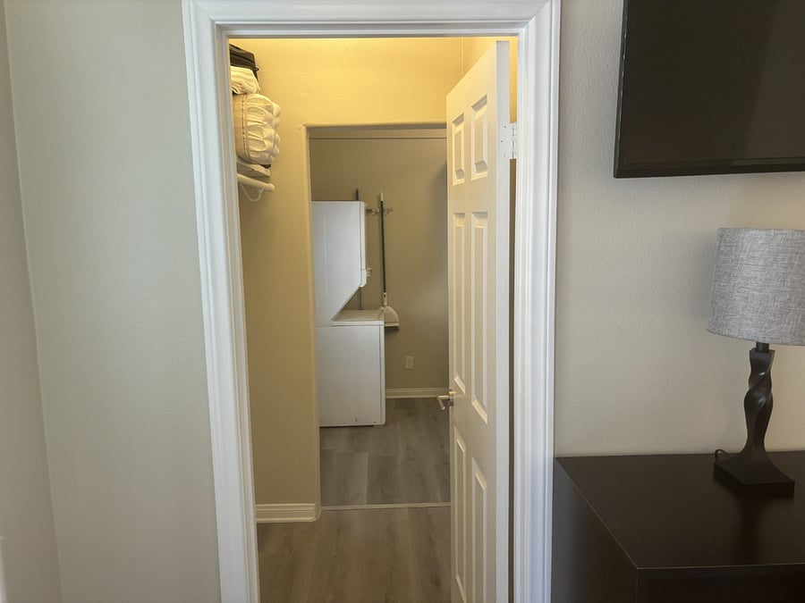 Furnished Finder property 738917_1 photo 10