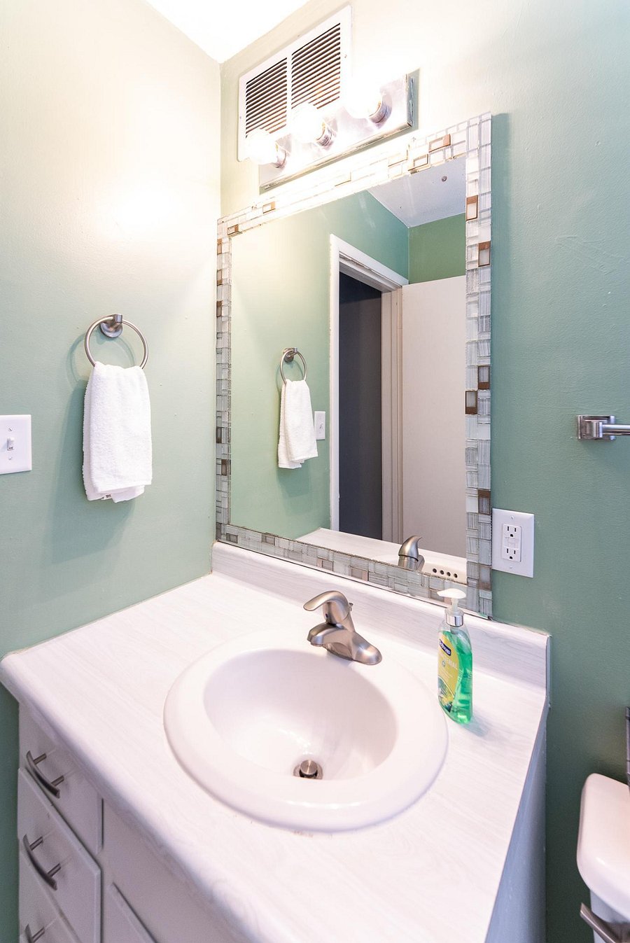 Furnished Finder property 738941_1 photo 6