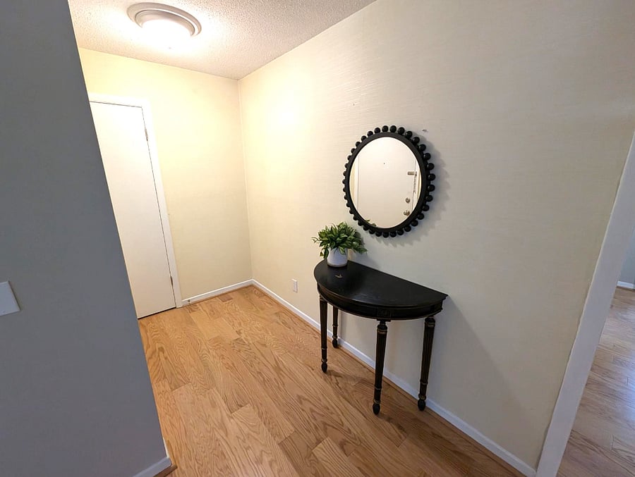 Furnished Finder property 738985_1 photo 2